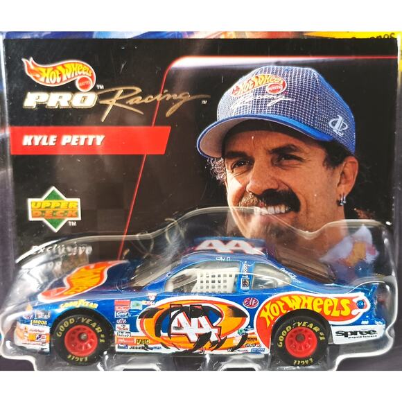 Team Hot Wheels Pro Racing 1998 Trading Paint KYLE PETTY #44 Car, New, See Pics! - Picture 2 of 5